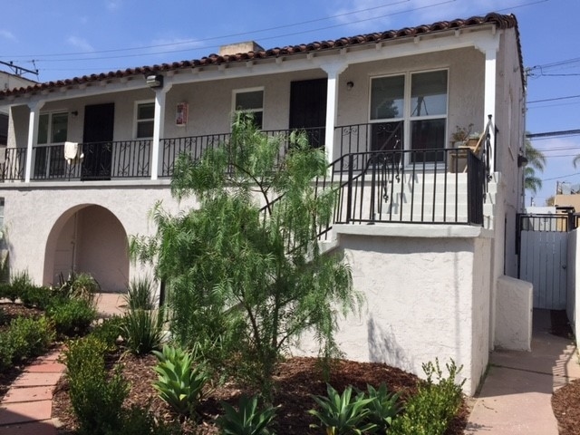 Building Photo - Pine Avenue Apartments