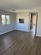Building Photo - 610 Noahs Rd