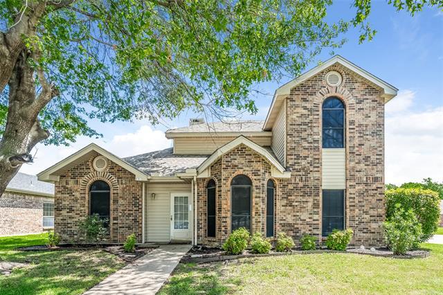 Foto principal - 5102 Wood Creek Ln