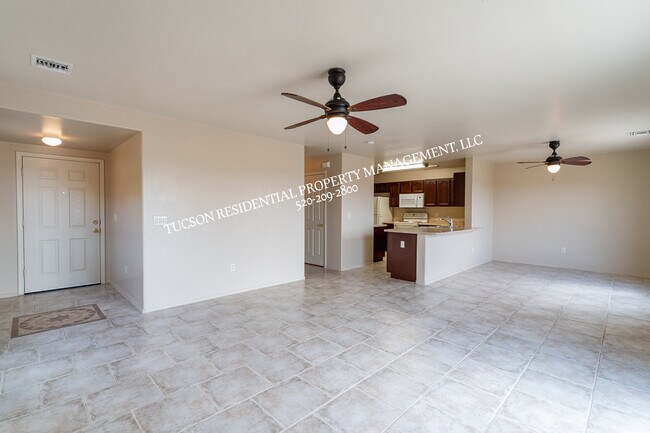 Foto del edificio - 4123 E Cameo Point Dr