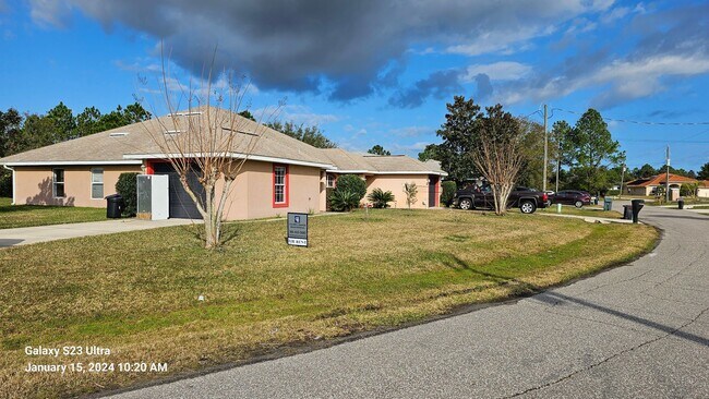 Building Photo - Duplex Home Close to Shops & I95