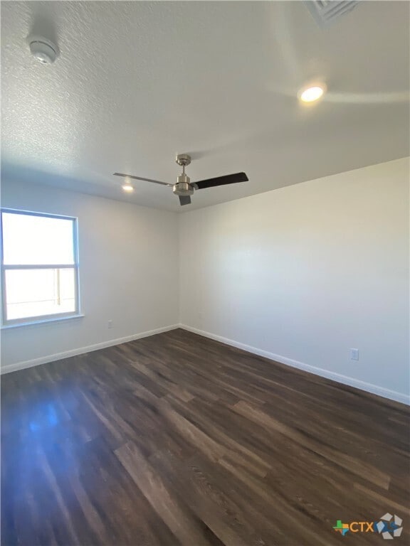 Building Photo - 5813 Betty Lou Dr