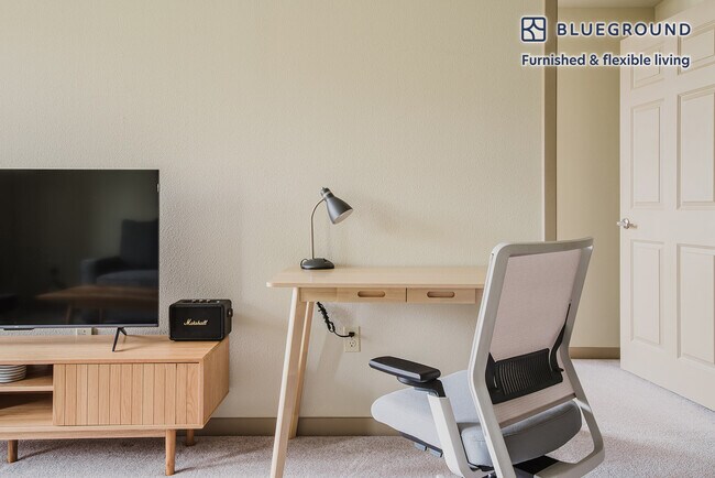 Foto del edificio - 5200 Iron Horse Pkwy