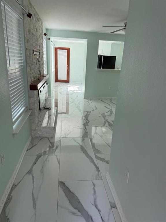 Foto del edificio - 6600 Glebe Path