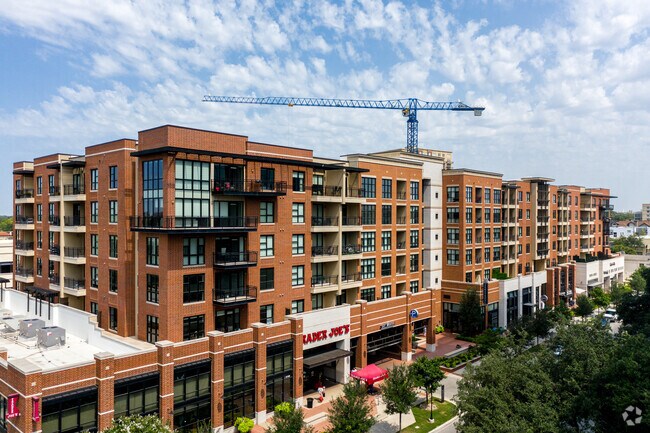 Building Photo - The Armstrong at Knox