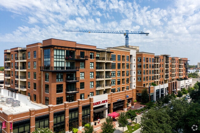 Building Photo - The Armstrong at Knox