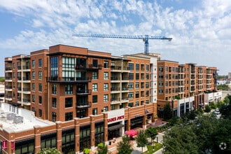 Building Photo - The Armstrong at Knox