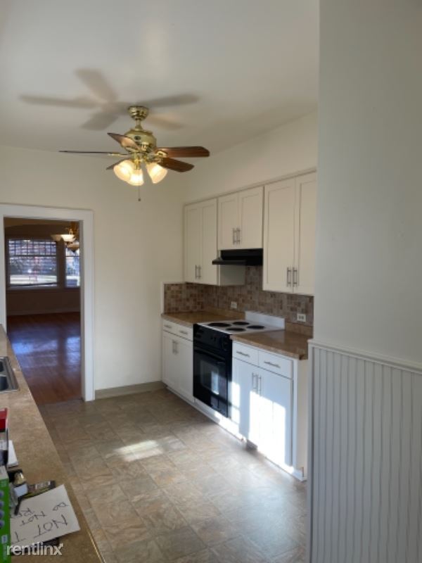 Building Photo - 3 br, 2 bath House - 678 S Race St