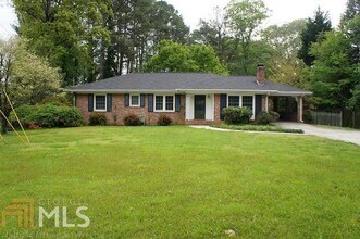 Building Photo - 2481 Trailmark Dr