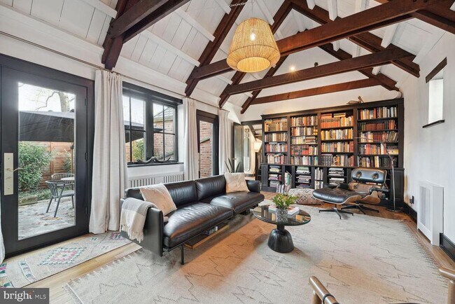 Foto del edificio - 5543 29th St NW