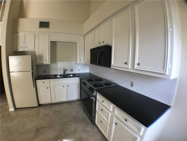 Foto del edificio - 502 W 17th St