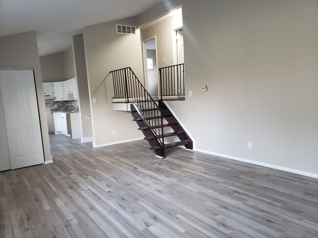 Building Photo - Updated Three-Bedroom Split Level Home!