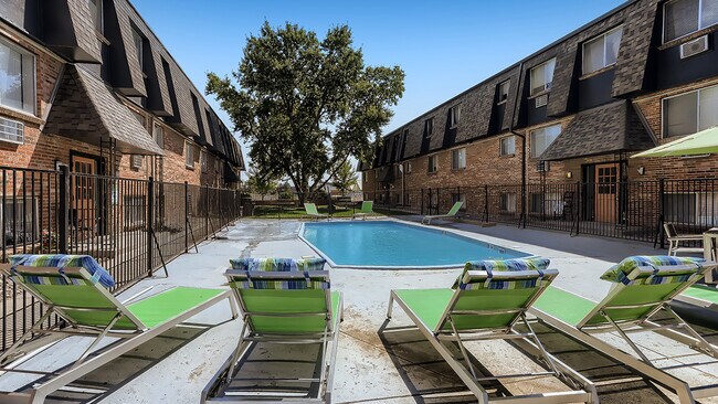 Building Photo - Wheelhouse Apartments