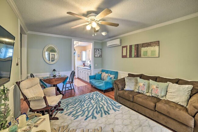 Foto del edificio - 8320 Bayside Rd