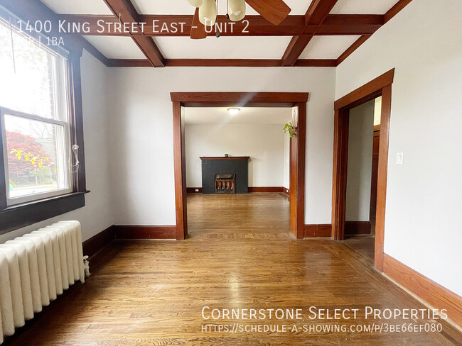 Building Photo - Stunning Gage Park Suite