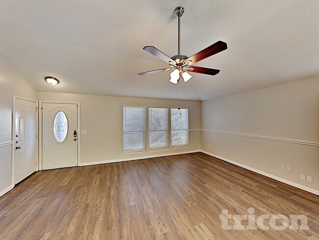 Building Photo - 614 Rifleman Trail