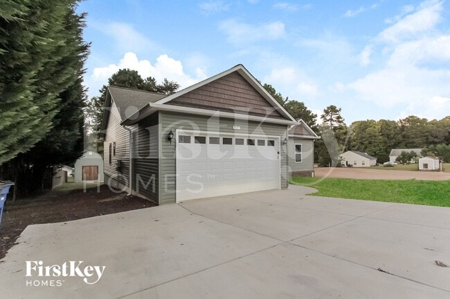 Foto del edificio - 409 Lakeridge Dr