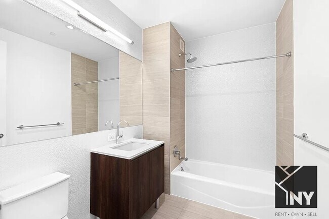 Foto del edificio - Park Row - Massive Space - Prime Location!