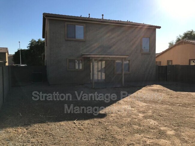 Foto del edificio - 16176 W Custer Ln