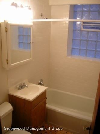 Foto del edificio - 3414 Grove Ave