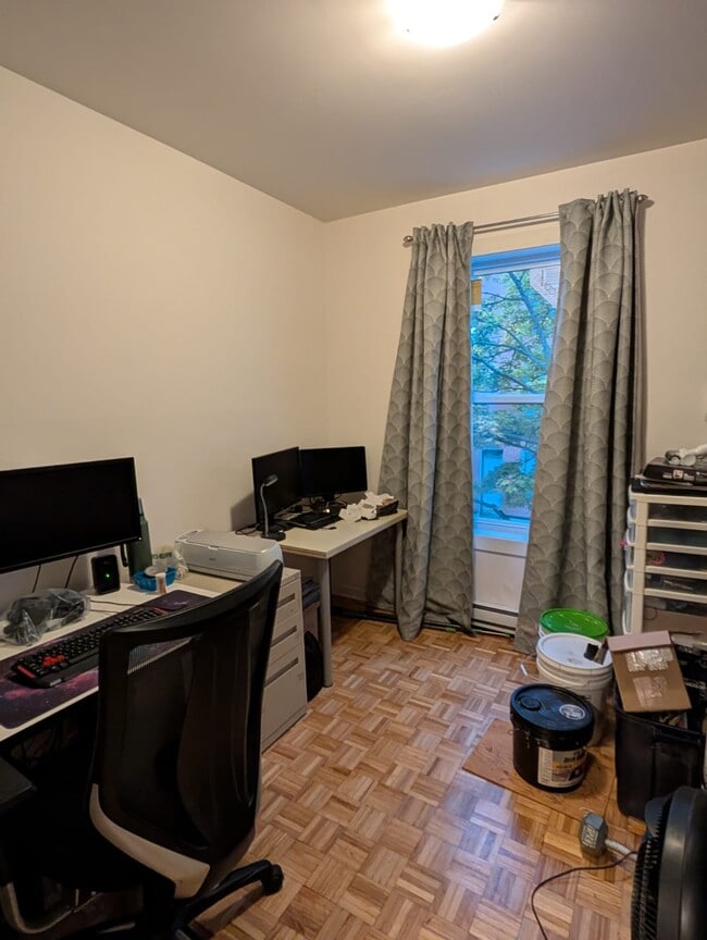 chambre 2 - 4733 Av Palm