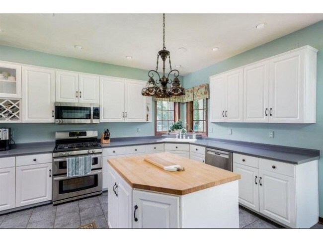 Building Photo - 1780 Scarlet Oak Trl