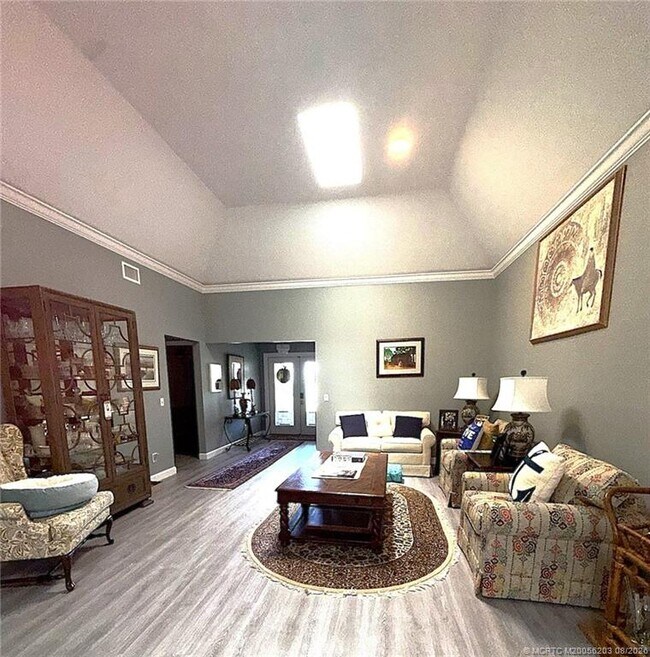 Foto del edificio - 2880 SE Fairway W