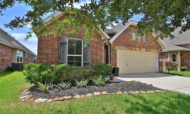 Building Photo - 21615 Rainfall Park Dr