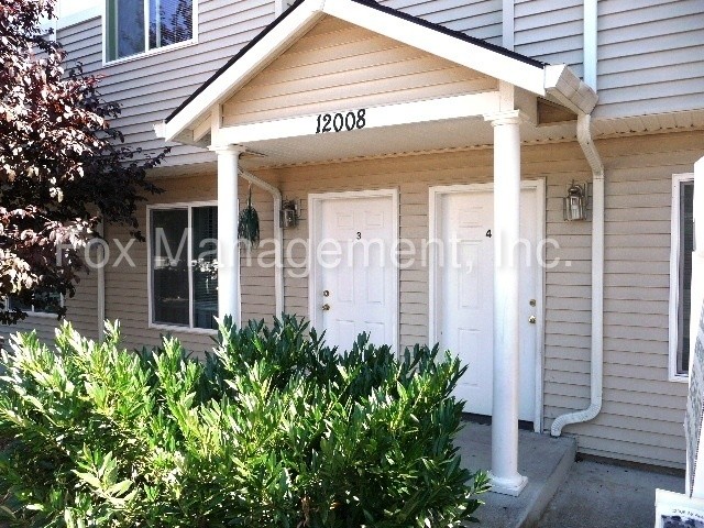 Primary Photo - 12008 SE Pine St