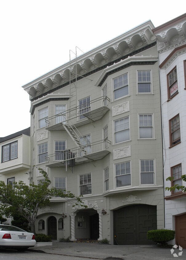 Primary Photo - 2325 Washington St