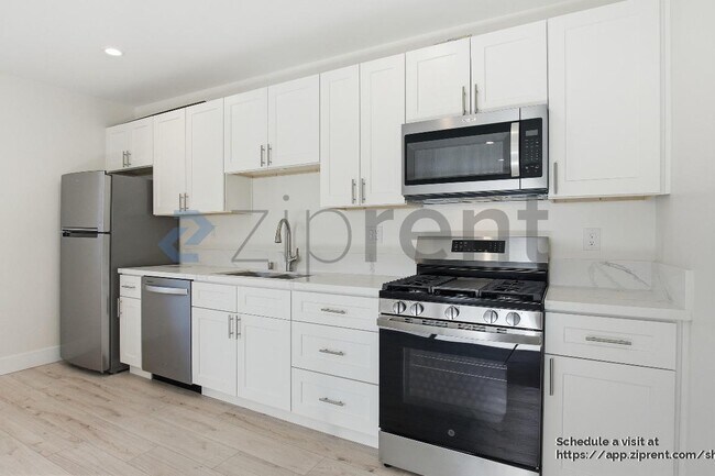 Foto del edificio - 290 E Marker St