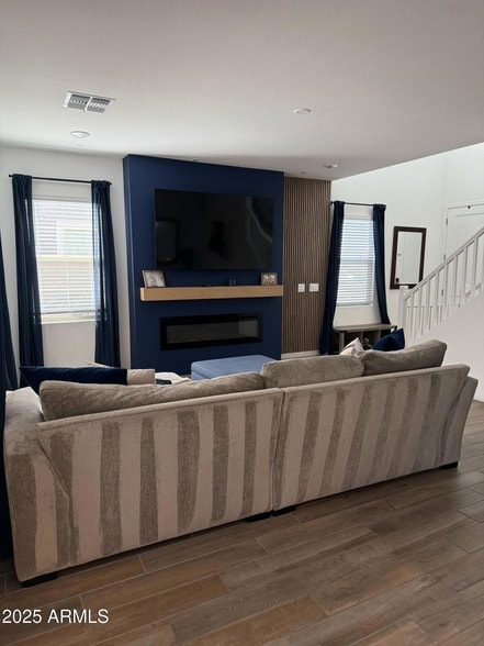 Building Photo - 9223 E Sphere Ave