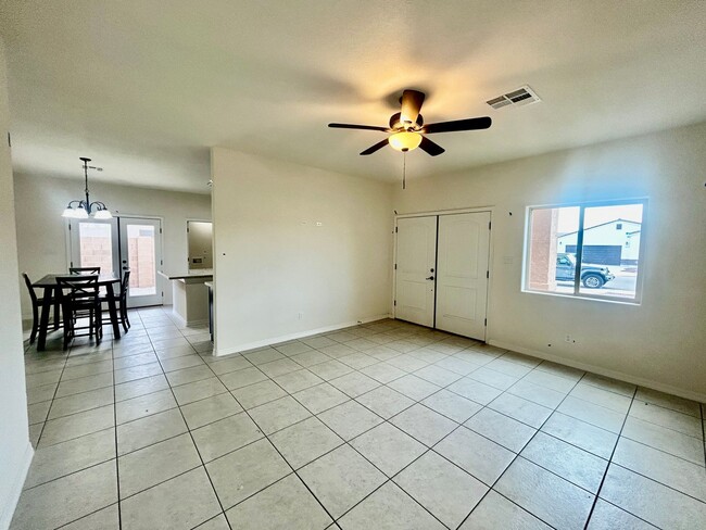 Building Photo - Contemporary La Vida Home, 2024 Build