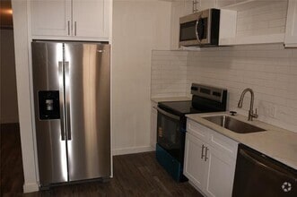 Building Photo - 312 Hickerson St