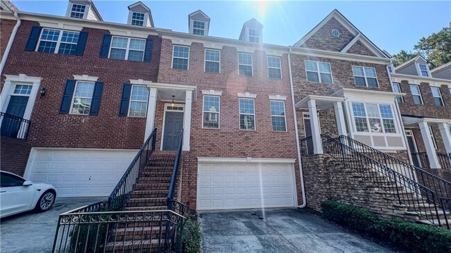 Building Photo - 11065 Brunson Dr