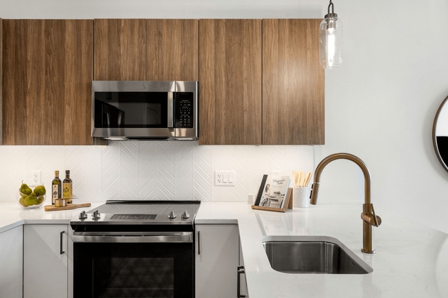 Photo - Hew at 1515 Apartments