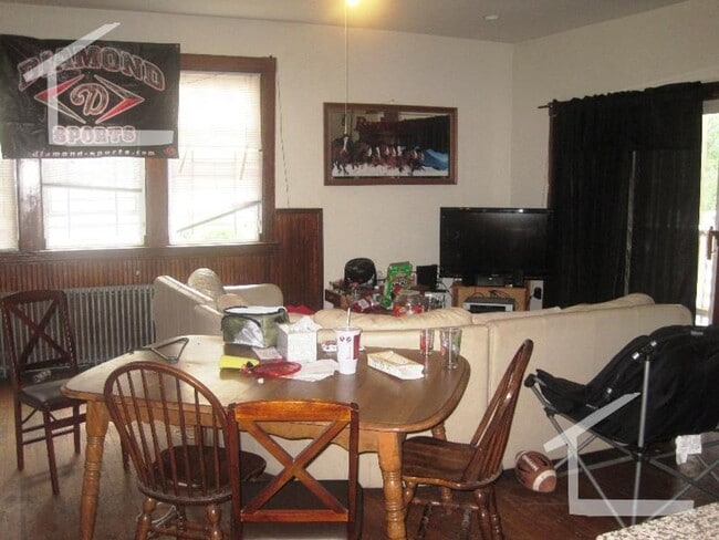 Building Photo - 4bed + 1.5bth Allston/Koreatown/BU/Harvard...