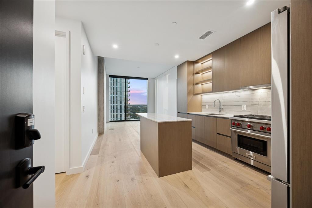 Foto principal - 610 Davis St