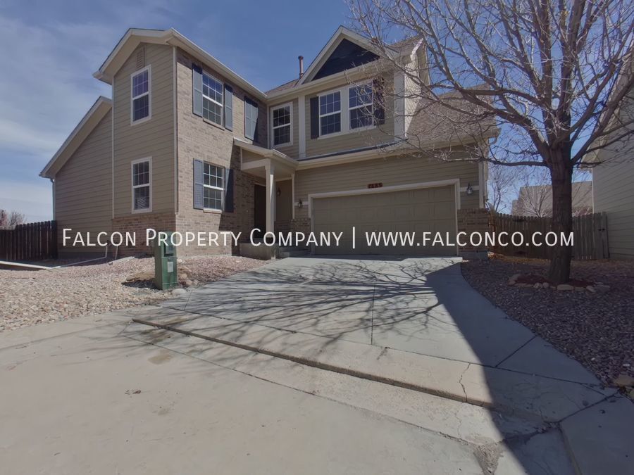 Primary Photo - Beautiful Home in Falcon North! - Availabl...
