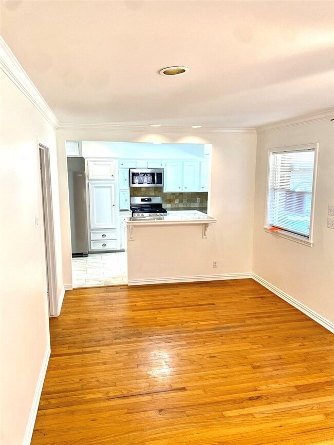 Building Photo - 4329 Kinglet St