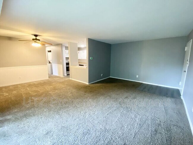 Building Photo - 205 Erin Way