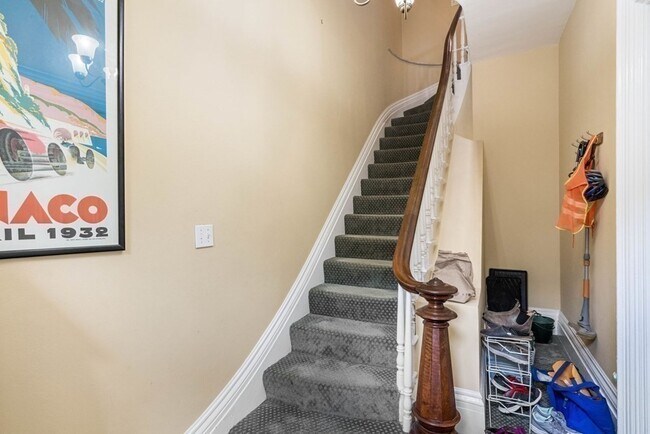 Foto del edificio - 152 W Canton St