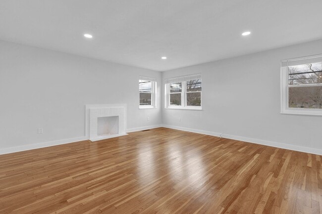 Foto del edificio - 1613 3rd St