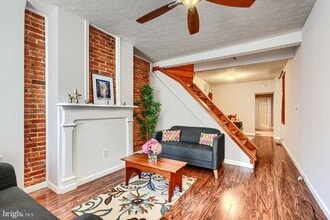 Building Photo - 1230 Wall St