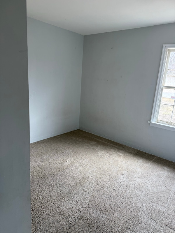 Building Photo - 138 W Laurel Ave