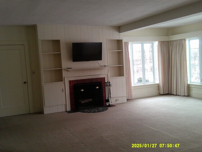 Foto del edificio - 1401 N Madison St