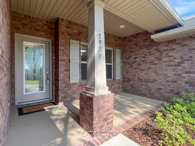 Building Photo - 5973 Parsonage Cir