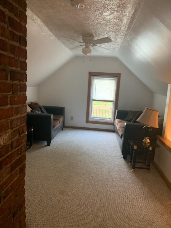 1013 Nathaniel Euclid, OH 44119 – photo 2