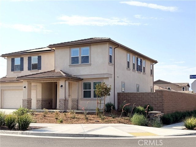 Building Photo - 26756 Bermudez St