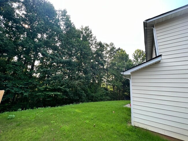 Building Photo - 4294 Defoors Farm Trl